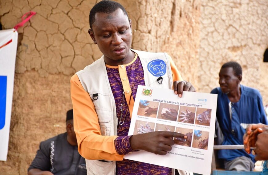 Campagne de sensibilisation sur l’hygiène et l’assainissement à…